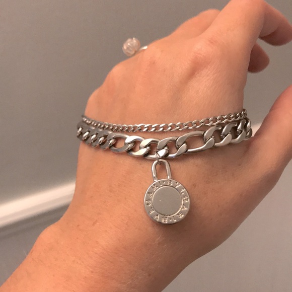 ⭐️ Authentic Bvlgari Pendant Double Chain Link Bracelet - Picture 3 of 6